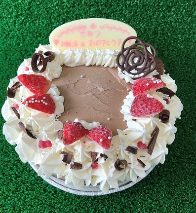 お誕生日アイスケーキのご紹介とお知らせ 本店からのお知らせ ウエモンズハート 北海道 十勝のジェラート アイスクリーム