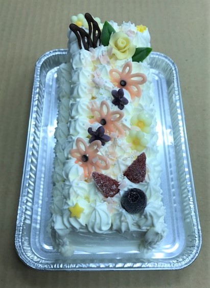 長方形ケーキをご注文頂きました 本店からのお知らせ ウエモンズハート 北海道 十勝のジェラート アイスクリーム